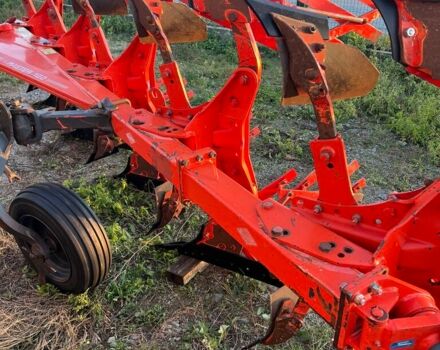 Красный Кун Другая, объемом двигателя 0 л и пробегом 0 тыс. км за 15093 $, фото 11 на Automoto.ua