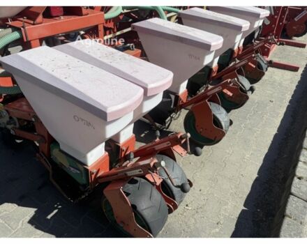 Червоний Квернеланд Другая, об'ємом двигуна 0 л та пробігом 0 тис. км за 7143 $, фото 2 на Automoto.ua