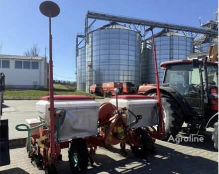 Червоний Квернеланд Другая, об'ємом двигуна 0 л та пробігом 0 тис. км за 7143 $, фото 4 на Automoto.ua