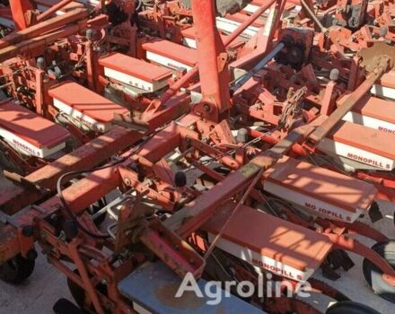 Красный Квернеланд Другая, объемом двигателя 0 л и пробегом 0 тыс. км за 3489 $, фото 7 на Automoto.ua