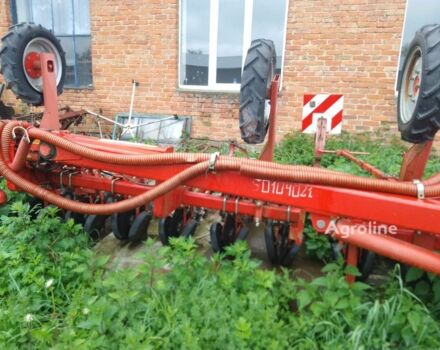 Червоний Квернеланд Другая, об'ємом двигуна 0 л та пробігом 0 тис. км за 11086 $, фото 3 на Automoto.ua