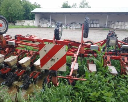 Червоний Квернеланд Другая, об'ємом двигуна 0 л та пробігом 0 тис. км за 11086 $, фото 2 на Automoto.ua