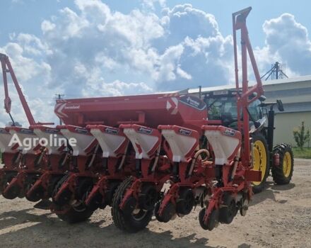 Красный Квернеланд Другая, объемом двигателя 0 л и пробегом 0 тыс. км за 53057 $, фото 2 на Automoto.ua