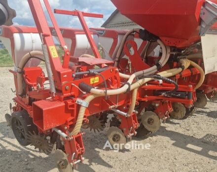 Красный Квернеланд Другая, объемом двигателя 0 л и пробегом 0 тыс. км за 53057 $, фото 5 на Automoto.ua