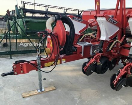 Красный Квернеланд Другая, объемом двигателя 0 л и пробегом 0 тыс. км за 85696 $, фото 19 на Automoto.ua