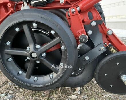 Красный Квернеланд Другая, объемом двигателя 0 л и пробегом 0 тыс. км за 110463 $, фото 9 на Automoto.ua