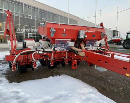 Красный Квернеланд Другая, объемом двигателя 0 л и пробегом 0 тыс. км за 110463 $, фото 4 на Automoto.ua