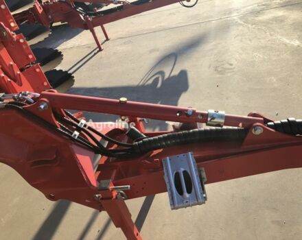 Красный Квернеланд Другая, объемом двигателя 0 л и пробегом 0 тыс. км за 94766 $, фото 3 на Automoto.ua