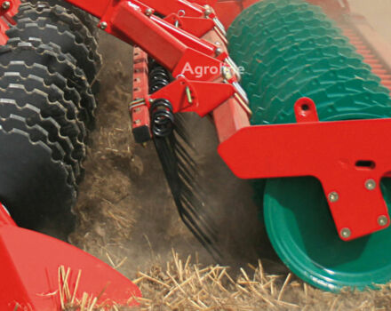 Красный Квернеланд Другая, объемом двигателя 0 л и пробегом 0 тыс. км за 94766 $, фото 9 на Automoto.ua