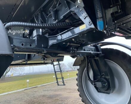 Красный Квернеланд Другая, объемом двигателя 0 л и пробегом 0 тыс. км за 499988 $, фото 11 на Automoto.ua