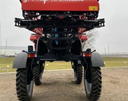 Красный Квернеланд Другая, объемом двигателя 0 л и пробегом 0 тыс. км за 499988 $, фото 7 на Automoto.ua