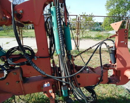 Красный Квернеланд Другая, объемом двигателя 0 л и пробегом 0 тыс. км за 22098 $, фото 2 на Automoto.ua