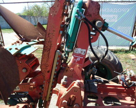 Красный Квернеланд Другая, объемом двигателя 0 л и пробегом 0 тыс. км за 22098 $, фото 5 на Automoto.ua