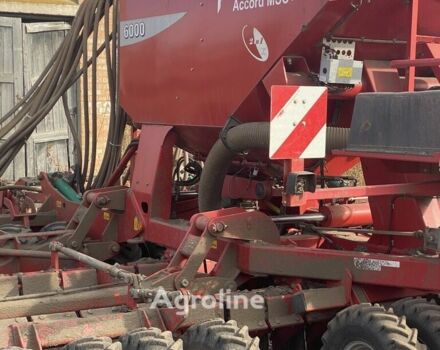 Красный Квернеланд Другая, объемом двигателя 0 л и пробегом 0 тыс. км за 33721 $, фото 1 на Automoto.ua