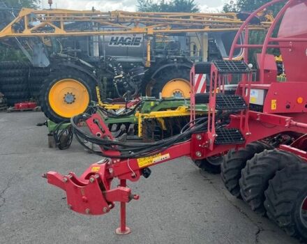 Красный Квернеланд Другая, объемом двигателя 0 л и пробегом 0 тыс. км за 58199 $, фото 12 на Automoto.ua