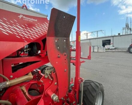 Красный Квернеланд Другая, объемом двигателя 0 л и пробегом 0 тыс. км за 58199 $, фото 25 на Automoto.ua