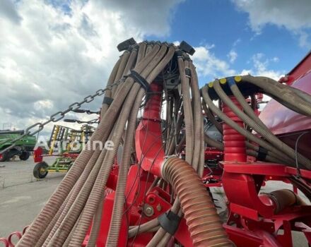 Красный Квернеланд Другая, объемом двигателя 0 л и пробегом 0 тыс. км за 58199 $, фото 21 на Automoto.ua