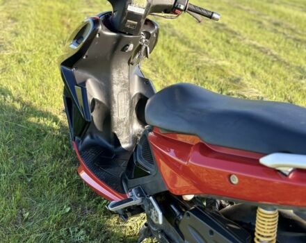 Кимко Супер 8, объемом двигателя 49 л и пробегом 0 тыс. км за 721 $, фото 4 на Automoto.ua