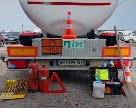Черный ЛДС НГ, объемом двигателя 0 л и пробегом 999 тыс. км за 79888 $, фото 5 на Automoto.ua