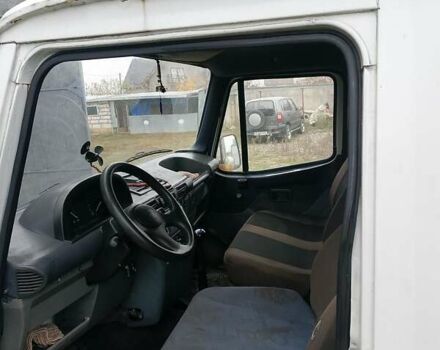 Белый ЛДВ Конвой, объемом двигателя 2.4 л и пробегом 250 тыс. км за 3700 $, фото 2 на Automoto.ua