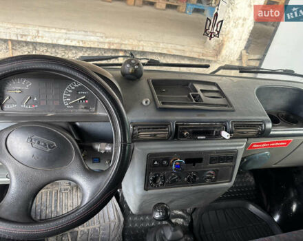 Белый ЛДВ Конвой, объемом двигателя 2.5 л и пробегом 180 тыс. км за 2600 $, фото 7 на Automoto.ua