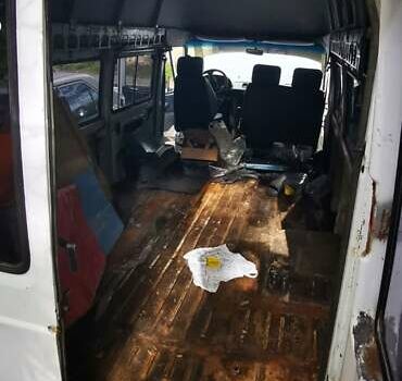 Белый ЛДВ Конвой, объемом двигателя 2.4 л и пробегом 265 тыс. км за 2500 $, фото 2 на Automoto.ua