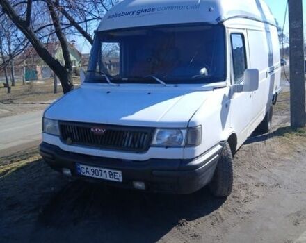 Белый ЛДВ Конвой, объемом двигателя 2.4 л и пробегом 620 тыс. км за 2200 $, фото 1 на Automoto.ua