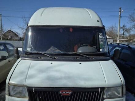 Білий ЛДВ Конвой, об'ємом двигуна 2.4 л та пробігом 318 тис. км за 3400 $, фото 1 на Automoto.ua