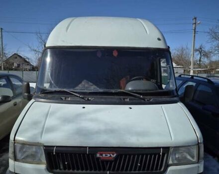 Белый ЛДВ Конвой, объемом двигателя 2.4 л и пробегом 318 тыс. км за 3400 $, фото 1 на Automoto.ua
