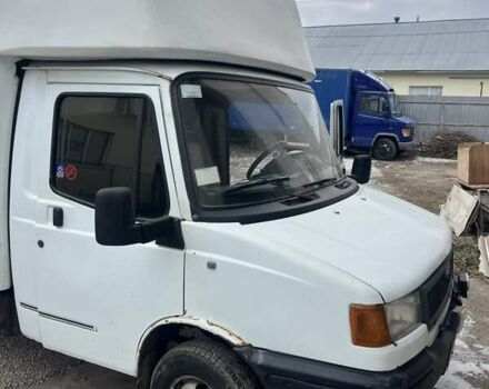 Белый ЛДВ Конвой груз., объемом двигателя 2.4 л и пробегом 430 тыс. км за 3200 $, фото 1 на Automoto.ua