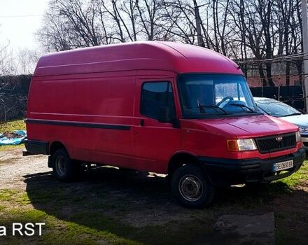 Красный ЛДВ Конвой, объемом двигателя 2.4 л и пробегом 260 тыс. км за 3300 $, фото 1 на Automoto.ua
