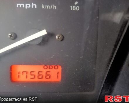 ЛДВ Конвой, об'ємом двигуна 2.4 л та пробігом 175 тис. км за 3700 $, фото 4 на Automoto.ua
