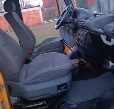 ЛДВ Конвой, объемом двигателя 2.5 л и пробегом 129 тыс. км за 4100 $, фото 10 на Automoto.ua