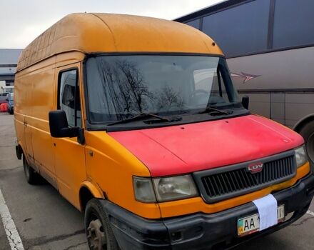 ЛДВ Конвой, объемом двигателя 2.4 л и пробегом 300 тыс. км за 500 $, фото 1 на Automoto.ua