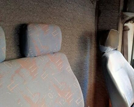 Желтый ЛДВ Конвой, объемом двигателя 2.4 л и пробегом 137 тыс. км за 3700 $, фото 5 на Automoto.ua