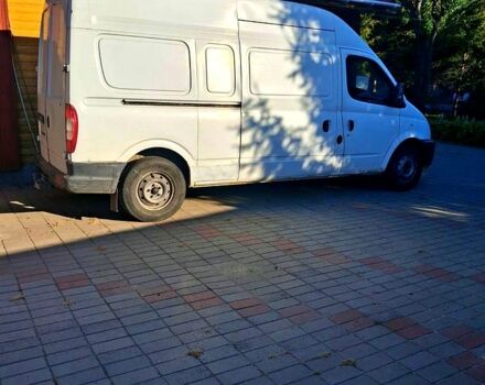 Білий ЛДВ Maxus, об'ємом двигуна 2.5 л та пробігом 300 тис. км за 4000 $, фото 1 на Automoto.ua