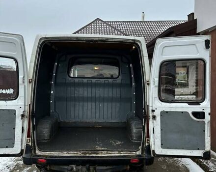 Белый ЛДВ Максус, объемом двигателя 2.5 л и пробегом 660 тыс. км за 3700 $, фото 7 на Automoto.ua