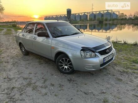 Лада 2170 2013 у Вознесенске на Automoto.ua Сірий Лада 2170, об'ємом двигуна 1.6 л та пробігом 22 тис. км за 4100 $, фото 1 на Automoto.ua