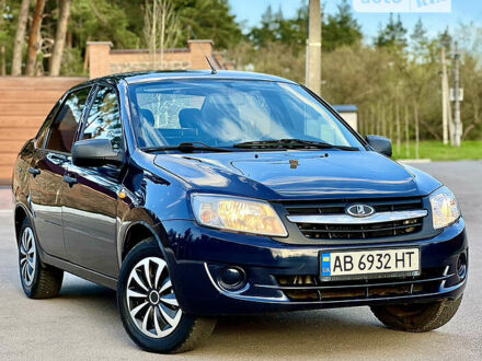 Лада Гранта 2013 у Кропивницькому (Кіровограді) на Automoto.ua Синій Лада Гранта, об'ємом двигуна 1.6 л та пробігом 134 тис. км за 3999 $, фото 1 на Automoto.ua