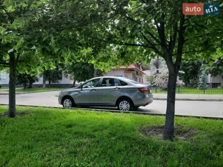 Лада Vesta 2020 в Киеве на Automoto.ua Серый Лада Vesta, объемом двигателя 1.6 л и пробегом 13 тыс. км за 7700 $, фото 1 на Automoto.ua