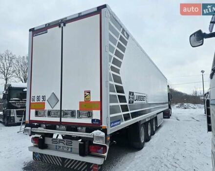 Ламберет Карриер Вектор, объемом двигателя 0 л и пробегом 368 тыс. км за 30638 $, фото 2 на Automoto.ua