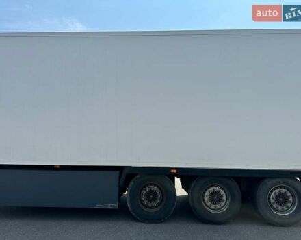 Белый Ламберет Термо Кинг СМХ, объемом двигателя 0 л и пробегом 100 тыс. км за 16000 $, фото 4 на Automoto.ua