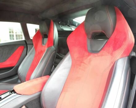 Білий Ламборджині Хуракан, об'ємом двигуна 5.2 л та пробігом 80 тис. км за 105000 $, фото 11 на Automoto.ua