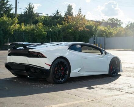 Білий Ламборджині Хуракан, об'ємом двигуна 5.2 л та пробігом 73 тис. км за 72000 $, фото 6 на Automoto.ua