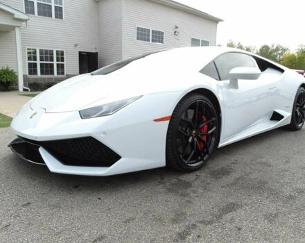 Білий Ламборджині Хуракан, об'ємом двигуна 5.2 л та пробігом 80 тис. км за 105000 $, фото 2 на Automoto.ua