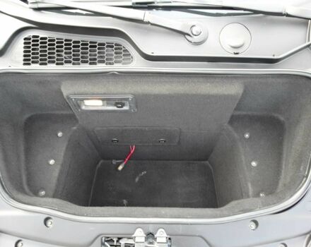 Білий Ламборджині Хуракан, об'ємом двигуна 5.2 л та пробігом 80 тис. км за 105000 $, фото 13 на Automoto.ua