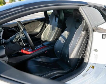 Білий Ламборджині Хуракан, об'ємом двигуна 5.2 л та пробігом 73 тис. км за 72000 $, фото 10 на Automoto.ua