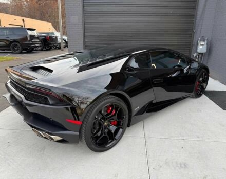 Чорний Ламборджині Хуракан, об'ємом двигуна 5.2 л та пробігом 75 тис. км за 58000 $, фото 5 на Automoto.ua