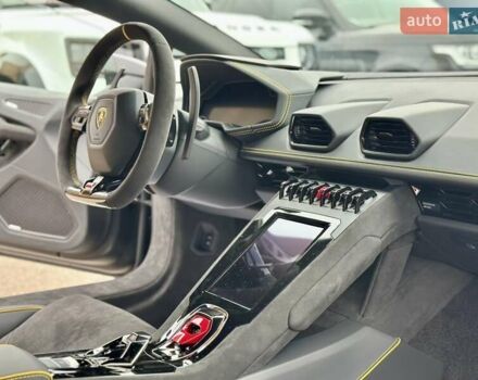 Черный Ламборджини Хуракан, объемом двигателя 5.2 л и пробегом 1 тыс. км за 415000 $, фото 32 на Automoto.ua