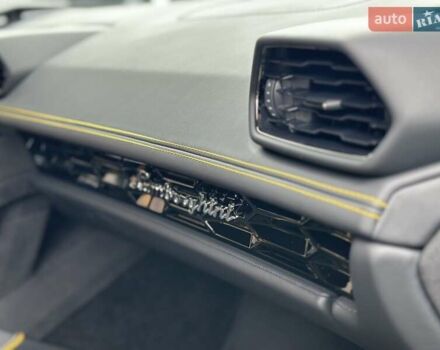 Черный Ламборджини Хуракан, объемом двигателя 5.2 л и пробегом 1 тыс. км за 415000 $, фото 38 на Automoto.ua